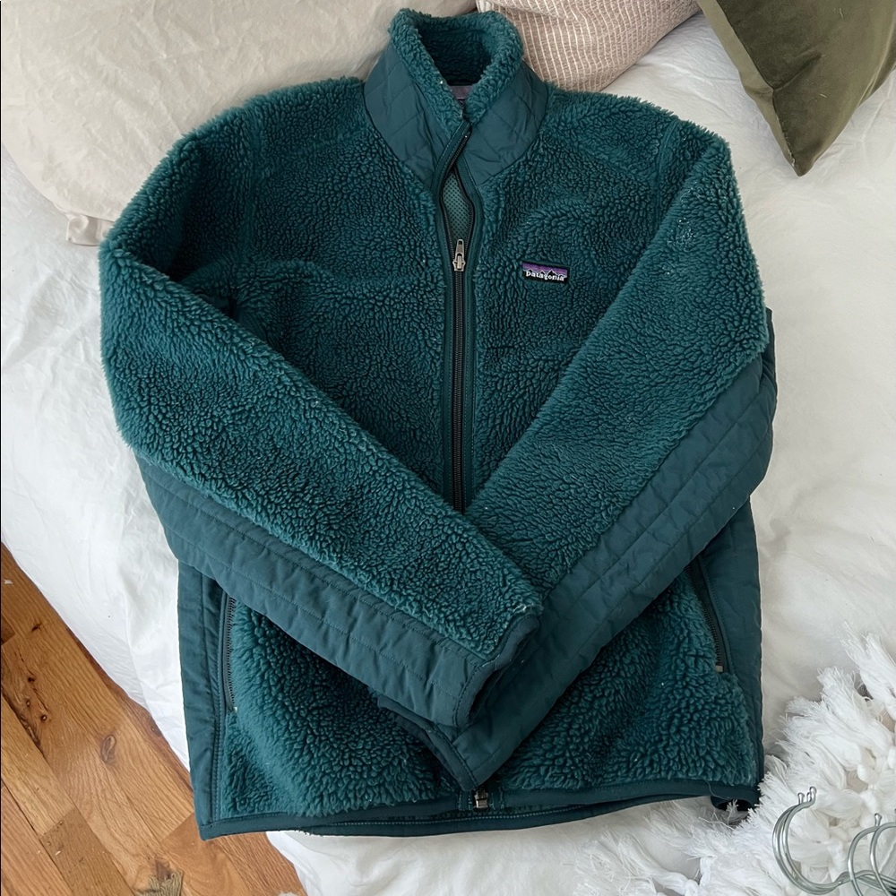 Patagonia teal zip up